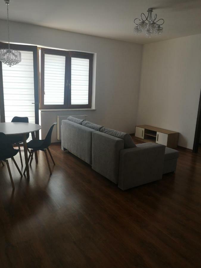 Apartament Przy Aquaparku Appartement Radom Buitenkant foto
