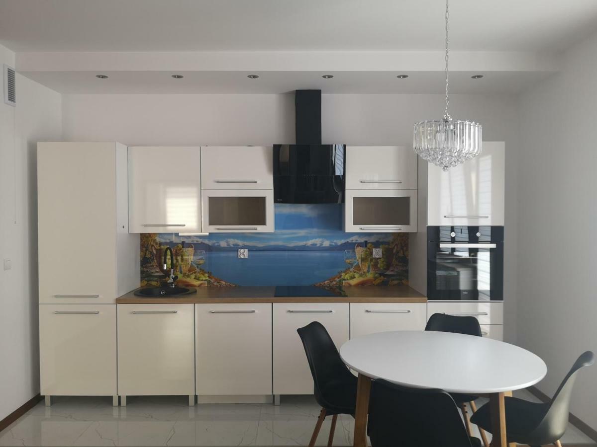 Apartament Przy Aquaparku Appartement Radom Buitenkant foto